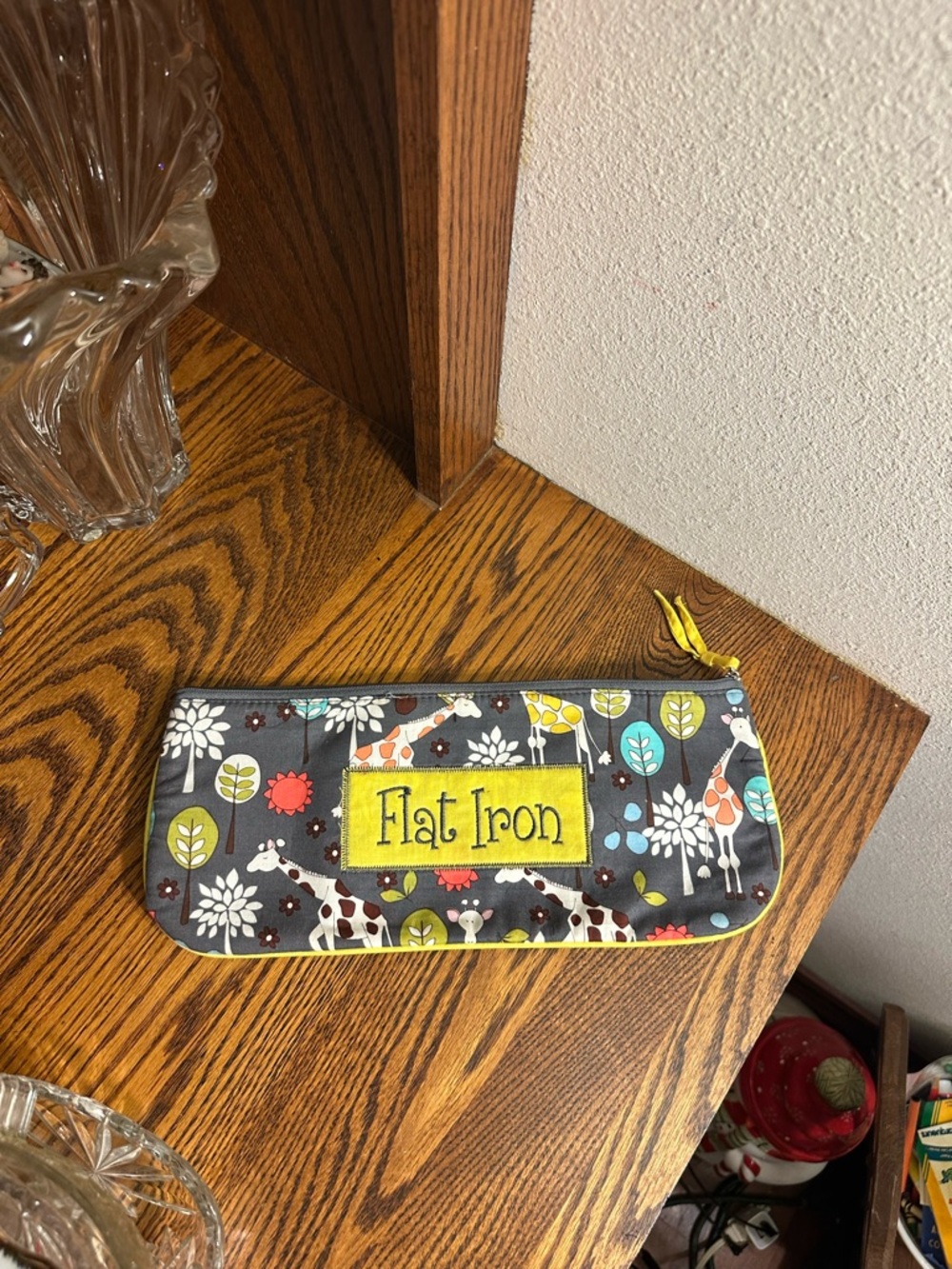 Flat Iron Pouch - Grey with Yellow Trim